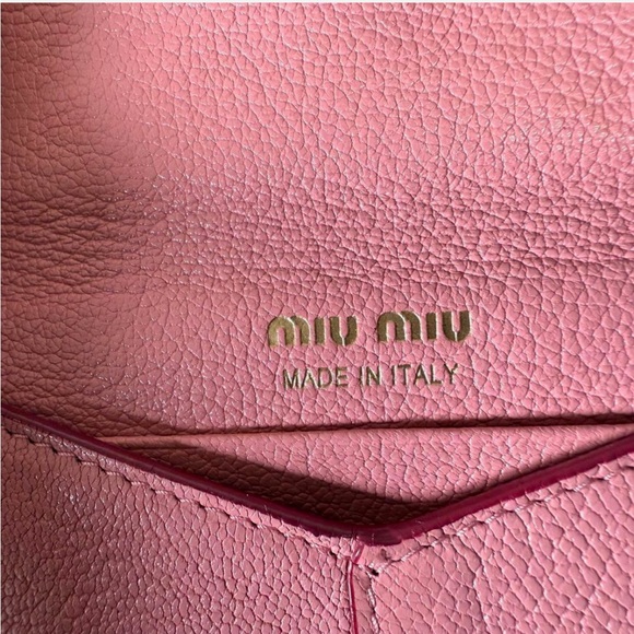 Authentic Miu Miu Madras Forever Love Envelope Clutch with Wristlet Chain - Picture 10 of 10